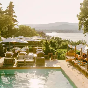 https://la-bastide-dantoine-saint-tropez.fr-provencehotel.com